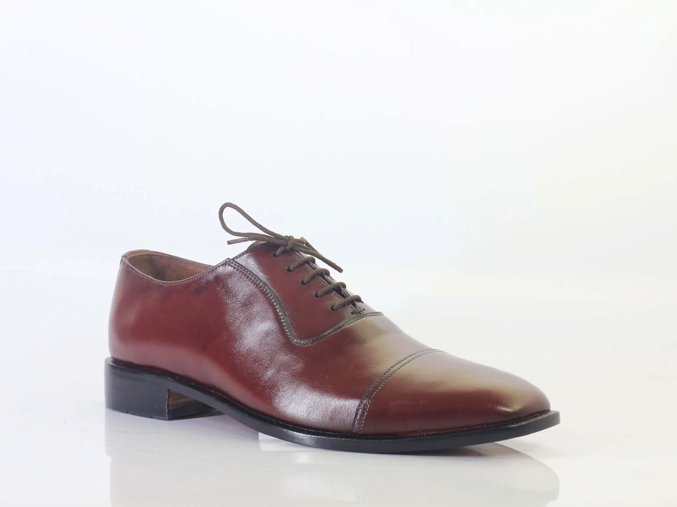 Handmade Men's Burgundy Cap Toe Leather Lace Up Shoes, Men Designer Dress Formal Shoes
