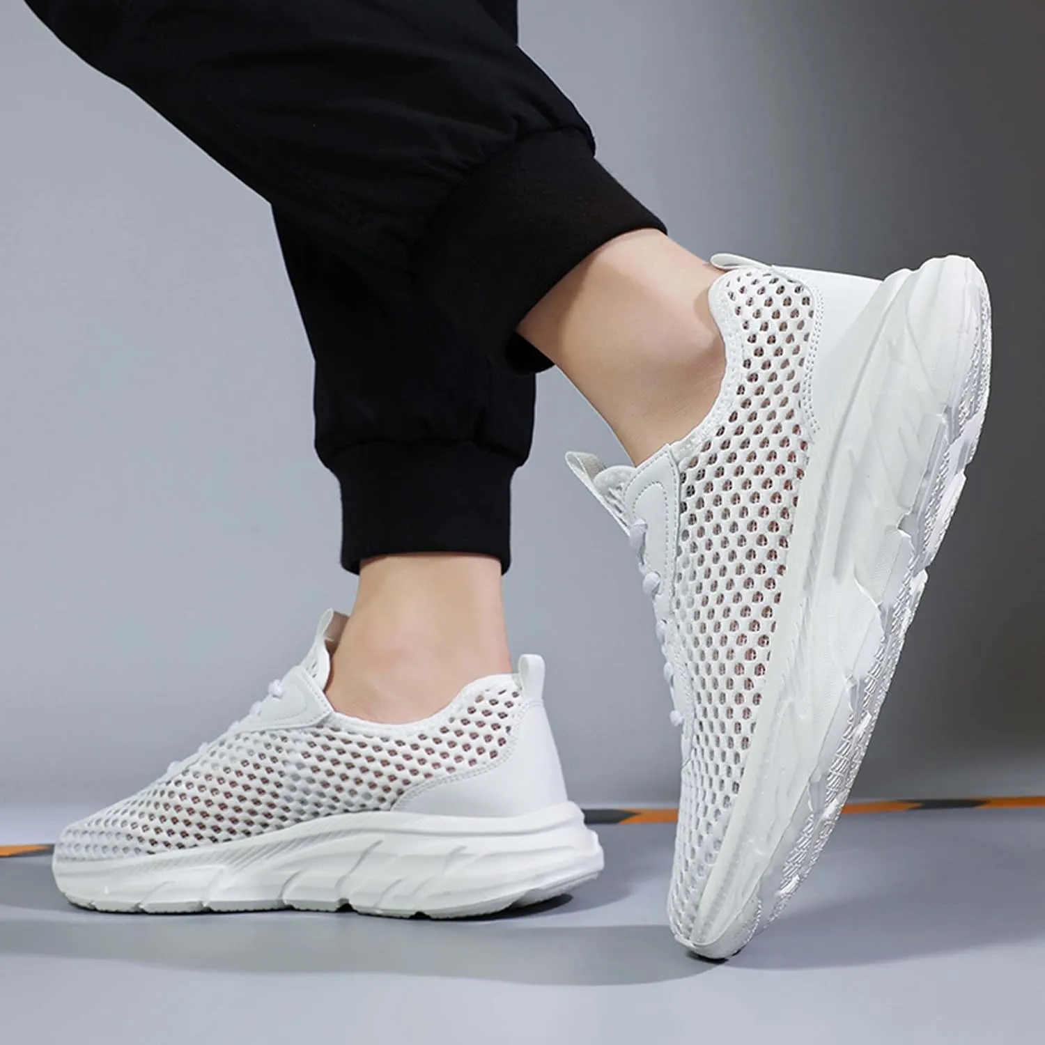 Men's Mesh Sports Running Shoes Lightweight Breathable Casual Walking Work Jogging Shoes Non-Slip Soft Bottom Sports Tennis Fitness Training Shoes