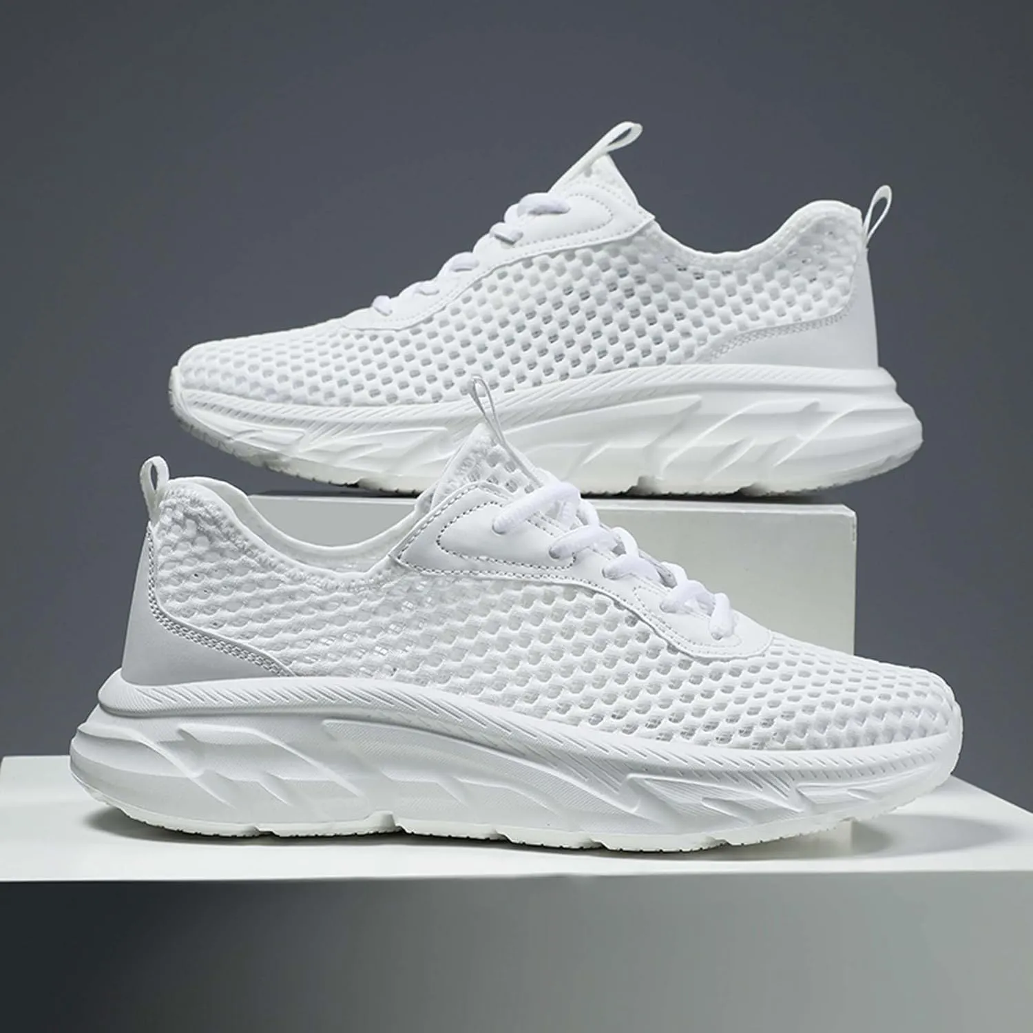 Men's Mesh Sports Running Shoes Lightweight Breathable Casual Walking Work Jogging Shoes Non-Slip Soft Bottom Sports Tennis Fitness Training Shoes