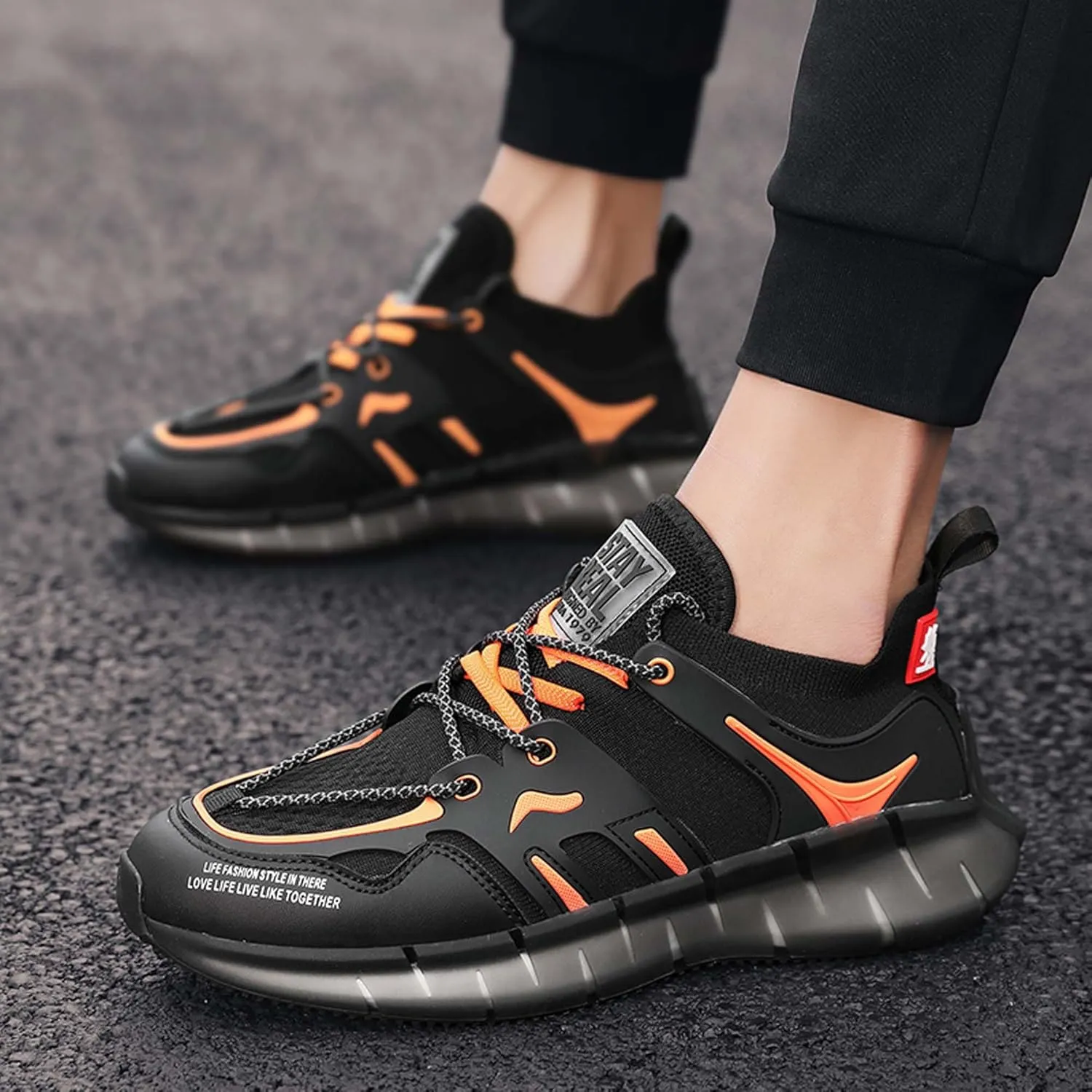 Men's Running Shoes Tennis Sneakers Breathable Lightweight Sports Walking Shoes Non-Slip Comfortable Gym Sports Jogging Shoes Outdoor Fashion Casual Shoes
