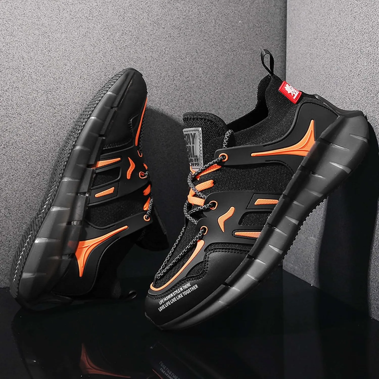 Men's Running Shoes Tennis Sneakers Breathable Lightweight Sports Walking Shoes Non-Slip Comfortable Gym Sports Jogging Shoes Outdoor Fashion Casual Shoes