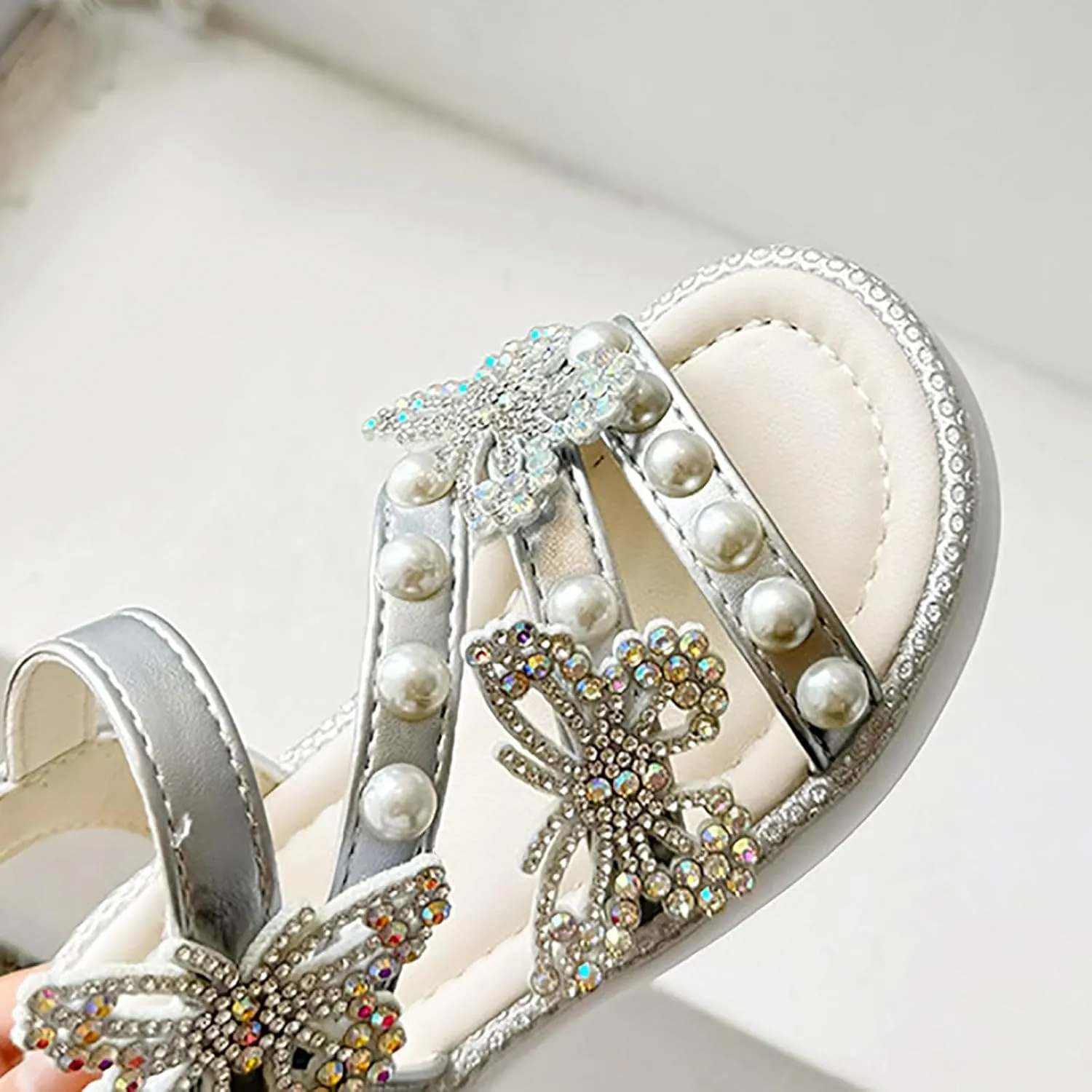 Sandals Kids Girls Summer Girls' Sandals Korean Edition Little Girls' Pearl Open Toe Shoes Kids Pool Sandals